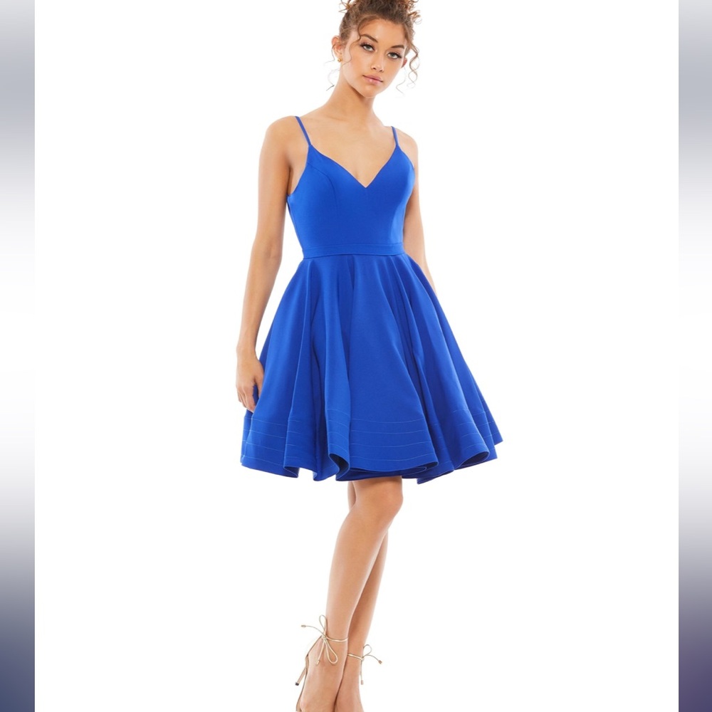 Mac Duggal 48775 Plunging V-Back Short Dress size 6